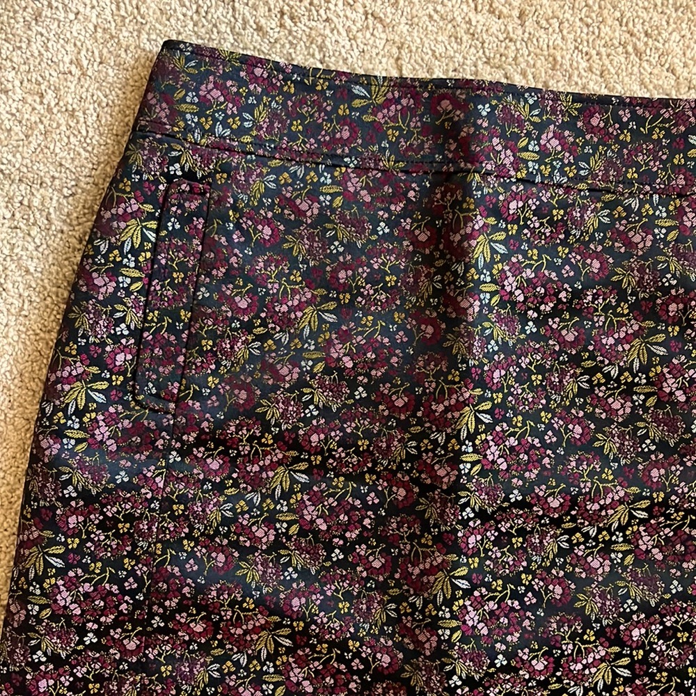NEW | LOFT | Floral Mini Skirt